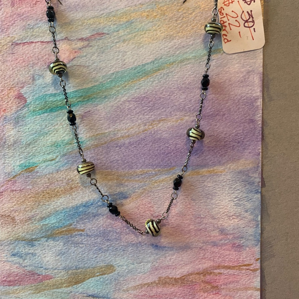 Elegant Black and Yellow Bumblebee Glass Beaded Necklace - quality soldered!